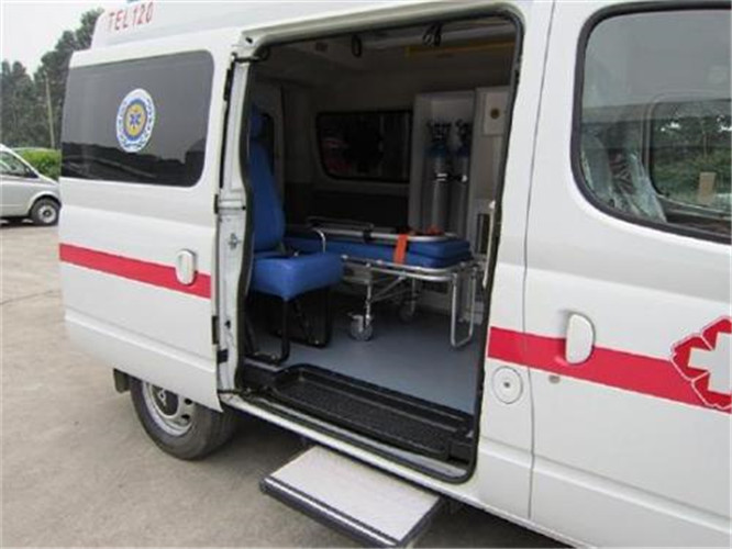 海陵救护车出租服务案例7