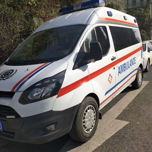 海陵品质救护车出租,为您的健康出行负责